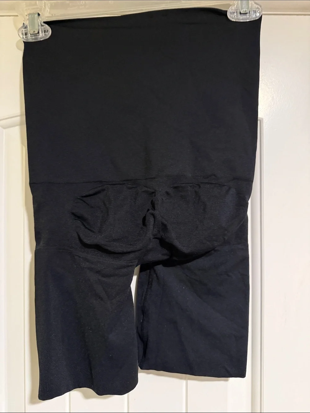 High-Waist Shaping Shorts - Black